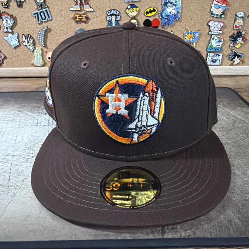 Apollo 11 New Era 59FIFTY Houston Astros Brown Fitted Hat Size 7 1/4